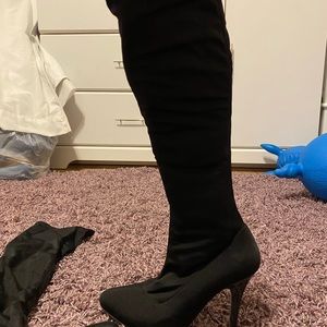 Bebe Knee-high Black Heel Boots Sz 7